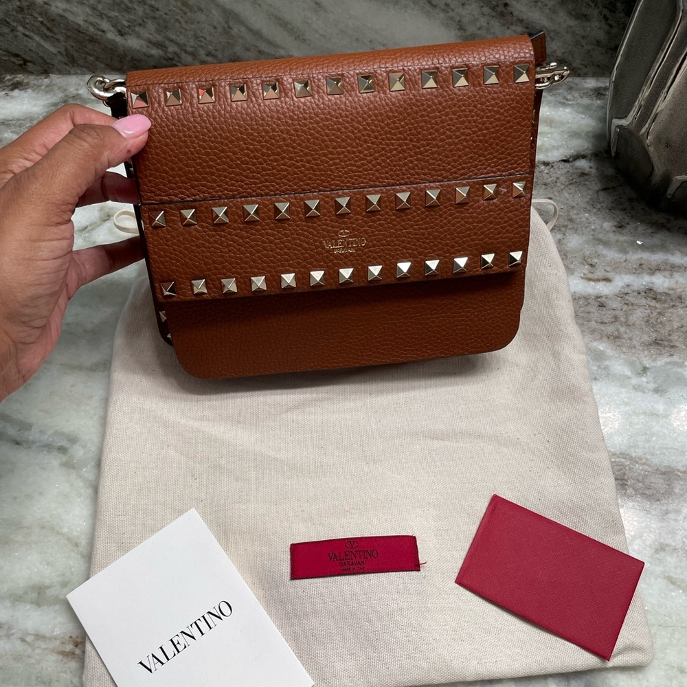 100% AUTHENTIC Valentino Rockstud Handbag